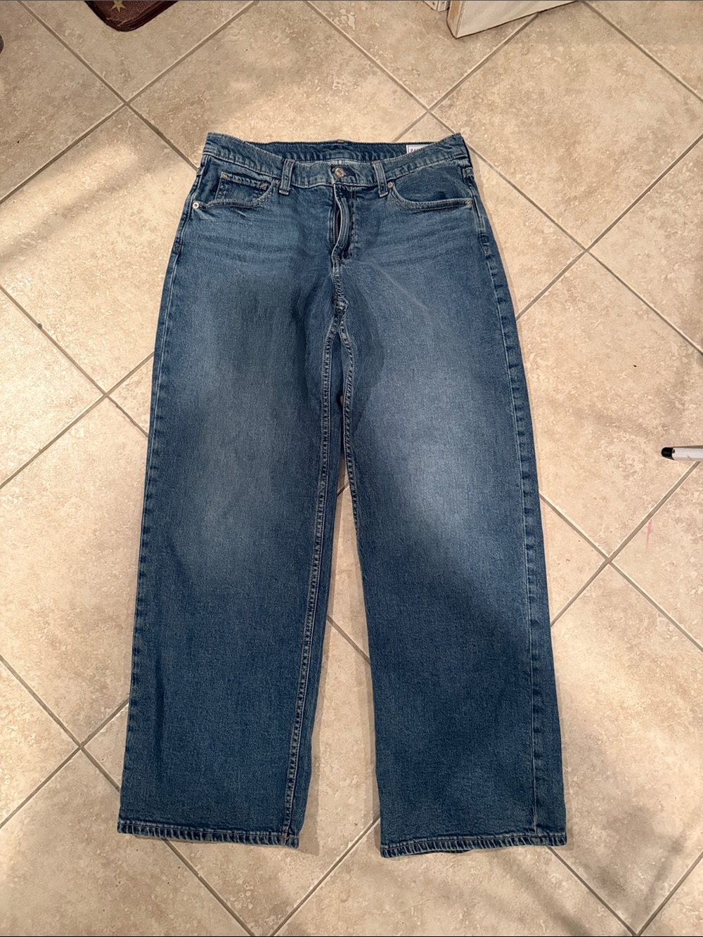 GapClassic High-Waist Wide-Leg Womenβs Jeans - Blue 90s loose